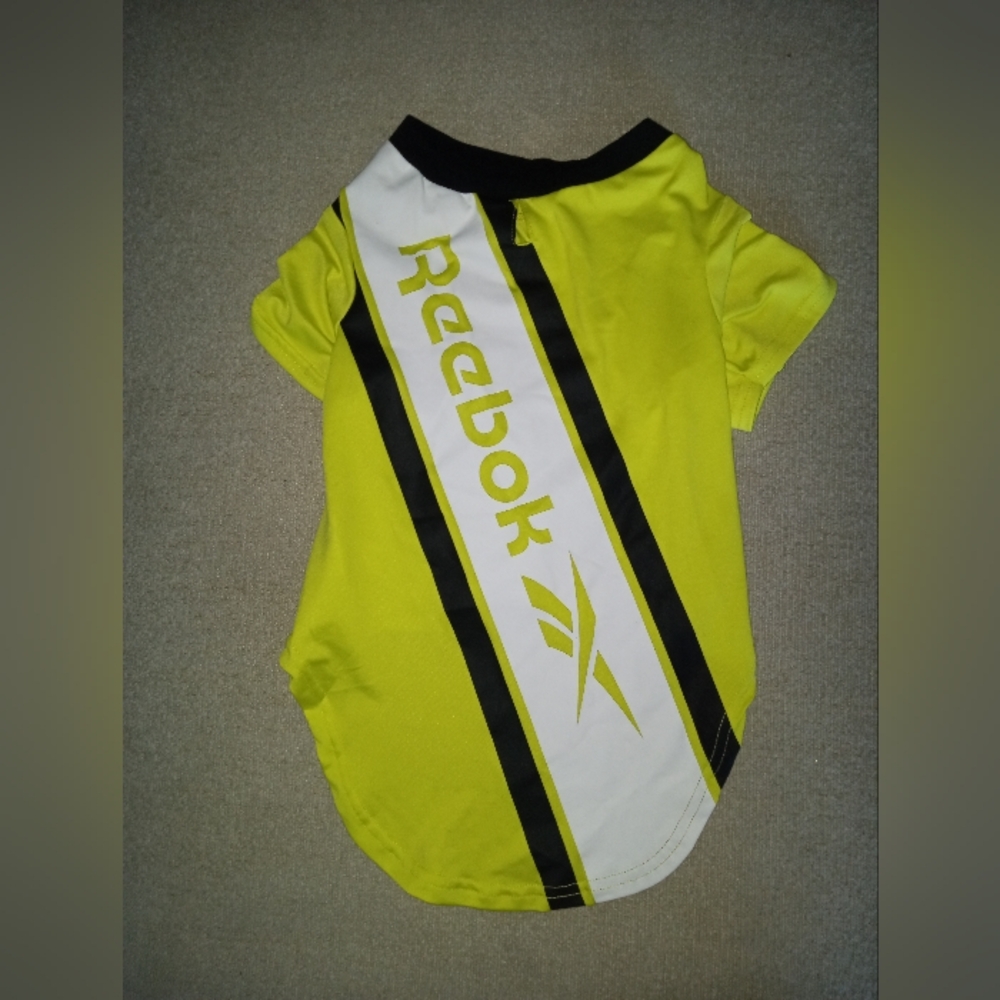 NWOT, Reebok, Lime and Black Pet Shirt, Size Large